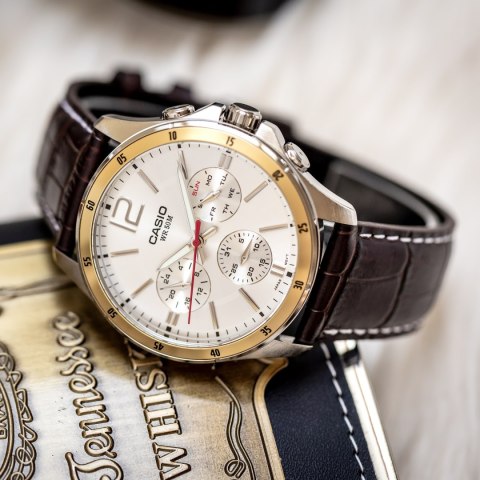 ZEGAREK MĘSKI CASIO MTP-1374L-7AVDF (zd064a) + BOX