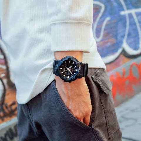 ZEGAREK MĘSKI CASIO G-SHOCK GA-700-1BER (zd140a)