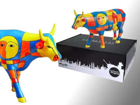 CowParade Chromatic Pastures