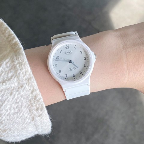 Zegarek UNISEX Casio MQ-24B-7BD+ BOX