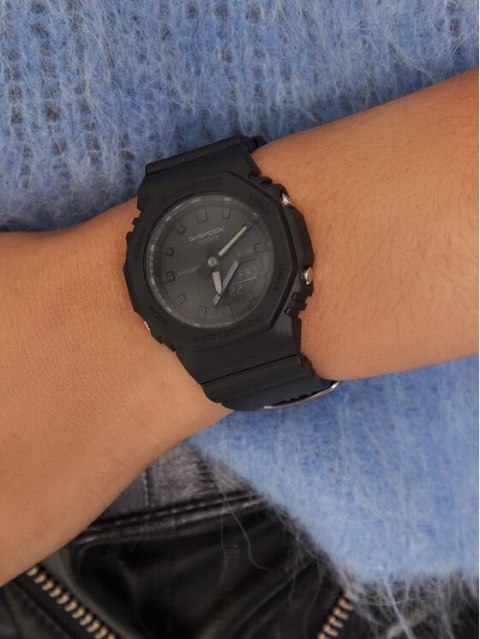 Zegarek Damski Casio G-Shock GMA-P2100BB-1AER