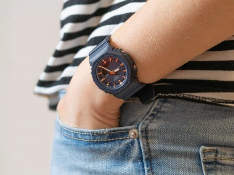 Zegarek Damski Casio G-Shock GMA-P2100M-2AER