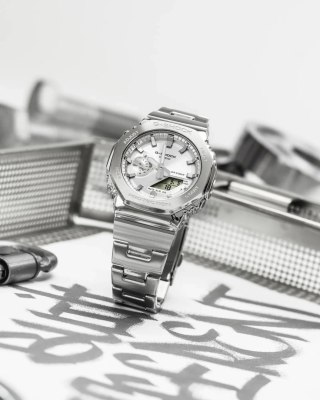 Zegarek Męski Casio G-SHOCK GM-2110D-7AER